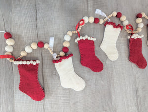 Christmas Stocking Countdown Garland. 6ft. Red and White