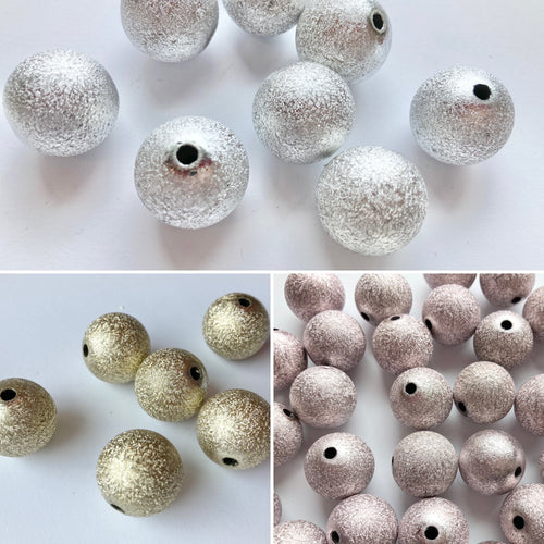 Wholesale gold stardust beads